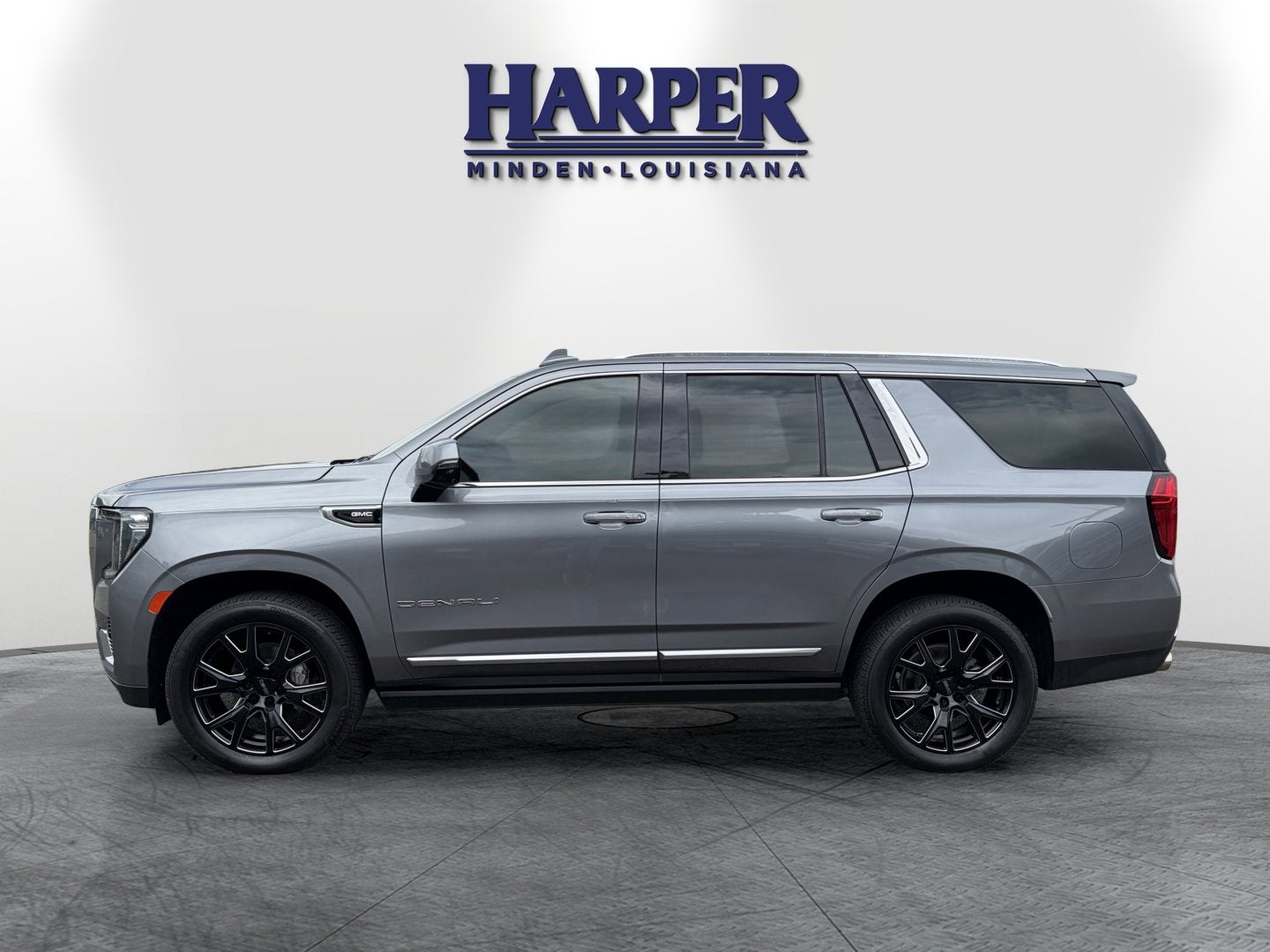 2021 GMC Yukon — side profile view
